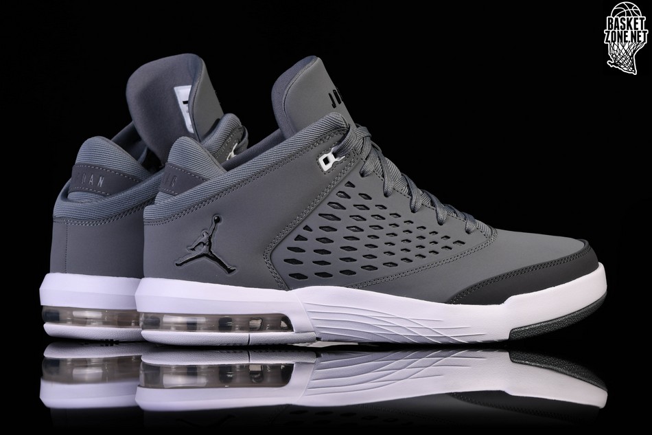 nike flight 4