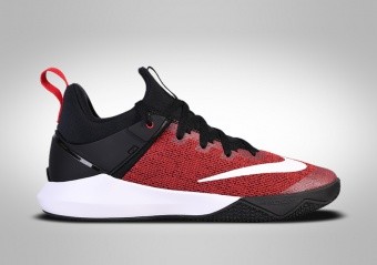 NIKE ZOOM SHIFT UNIVERSITY RED price 82.50 Basketzone