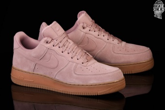 Nike air force top 1 lv8 suede pink