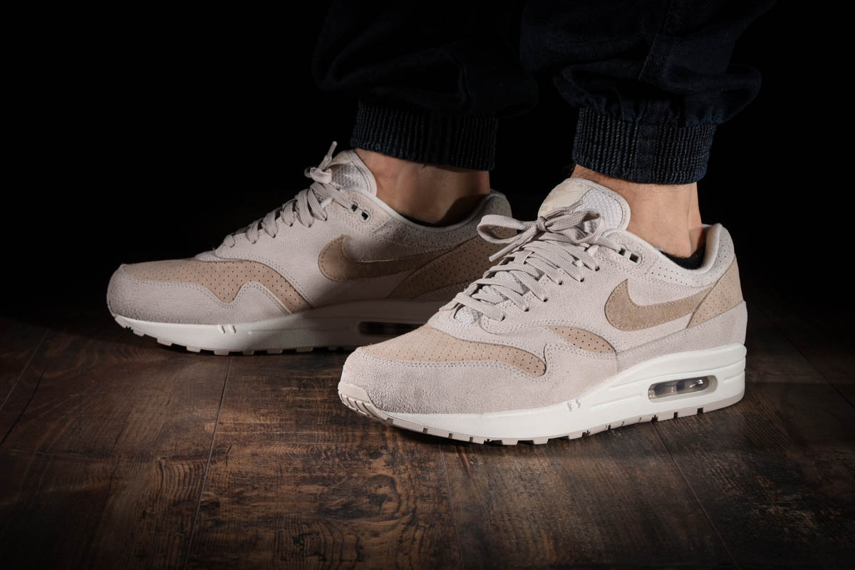 NIKE AIR MAX 1 PREMIUM DESERT SAND