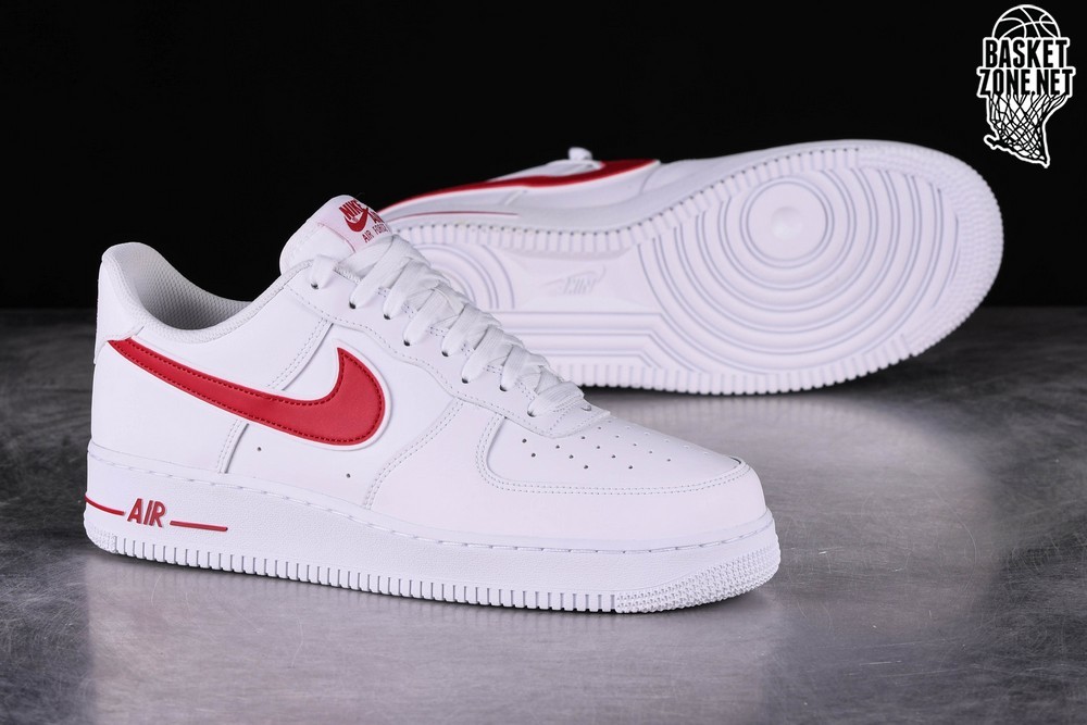 NIKE AIR FORCE 1 '07 WHITE GYM RED pour €87,50 | Basketzone.net