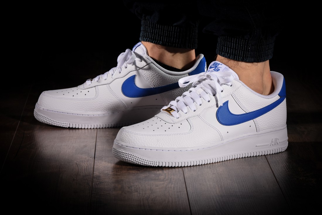 NIKE AIR FORCE 1 LOW WHITE ROYAL BLUE