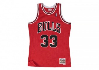 MITCHELL & NESS NBA SWINGMAN JERSEY CHICAGO BULLS - SCOTTIE PIPPEN #33